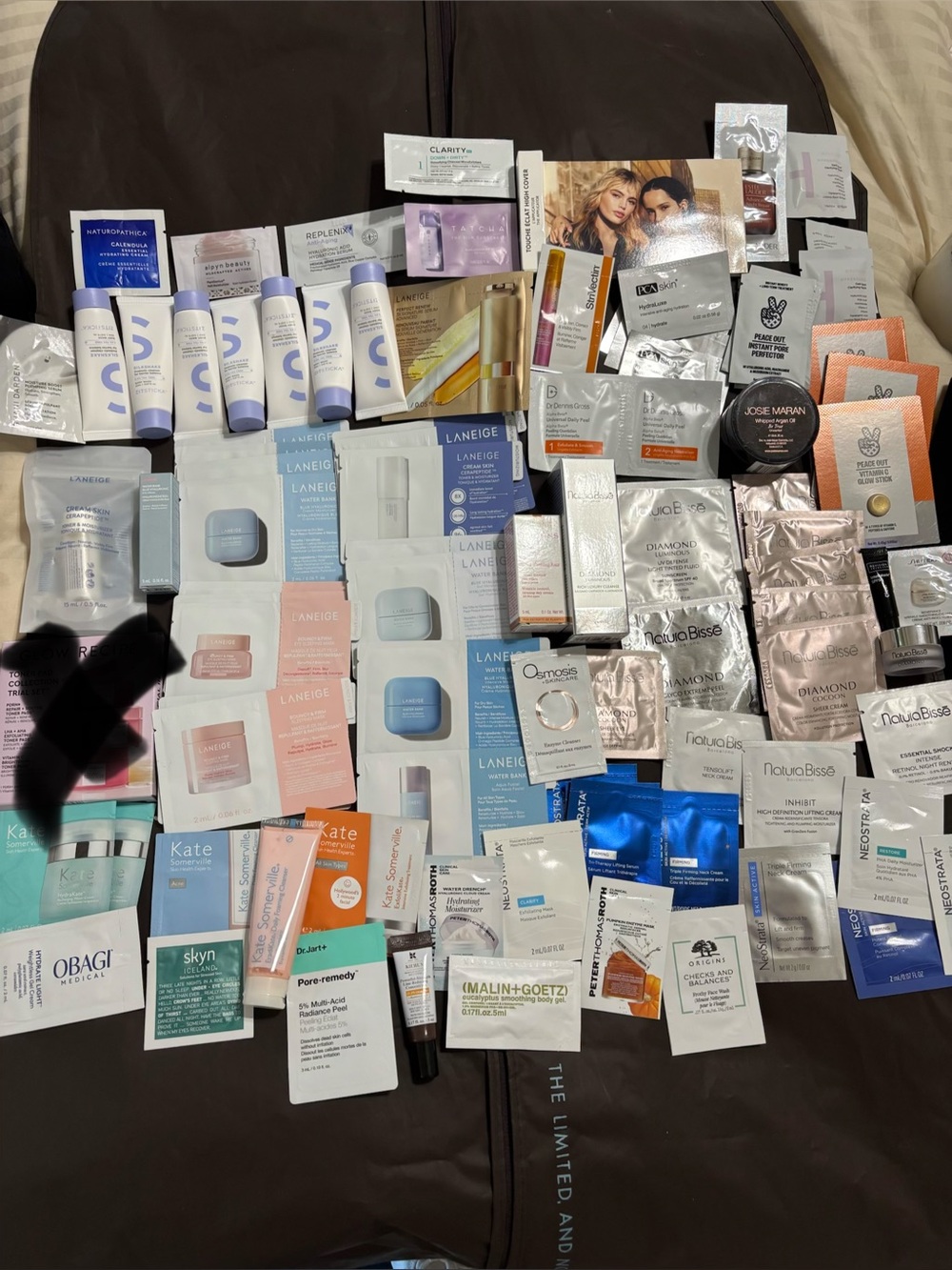 Bundle of 65+ NEW Skincare Samples